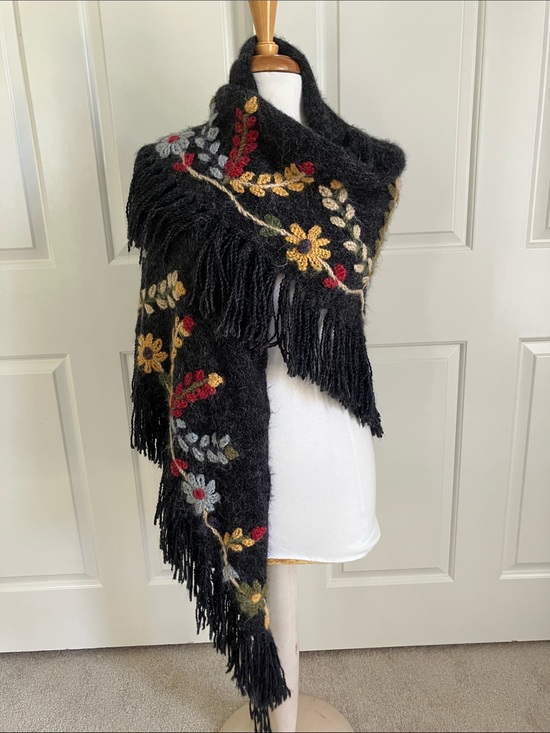 Accessories - Black Floral BOHO Fringe Wrap Scarf